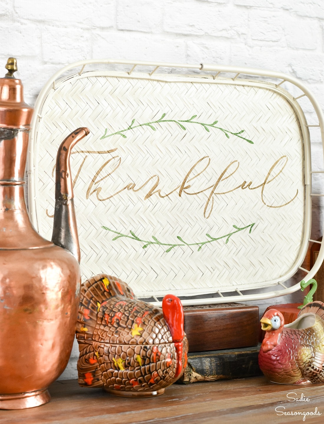 DIY Thanksgiving Decor from a Bamboo Serving Tray