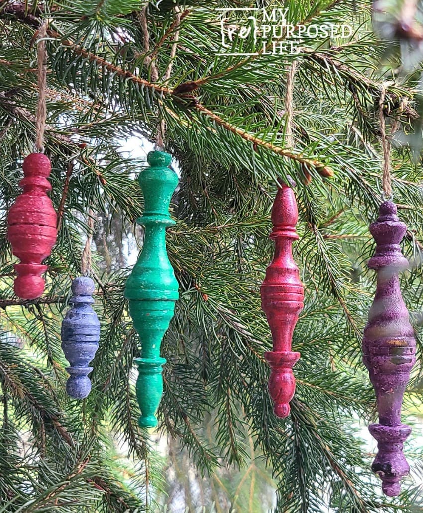 Spindle ornaments from chess pieces by My Repurposed Life