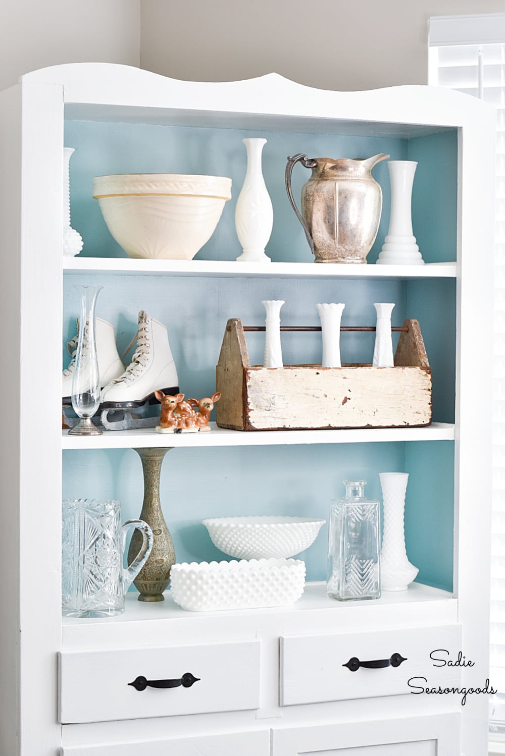 Winter decorating ideas with vintage milk glass