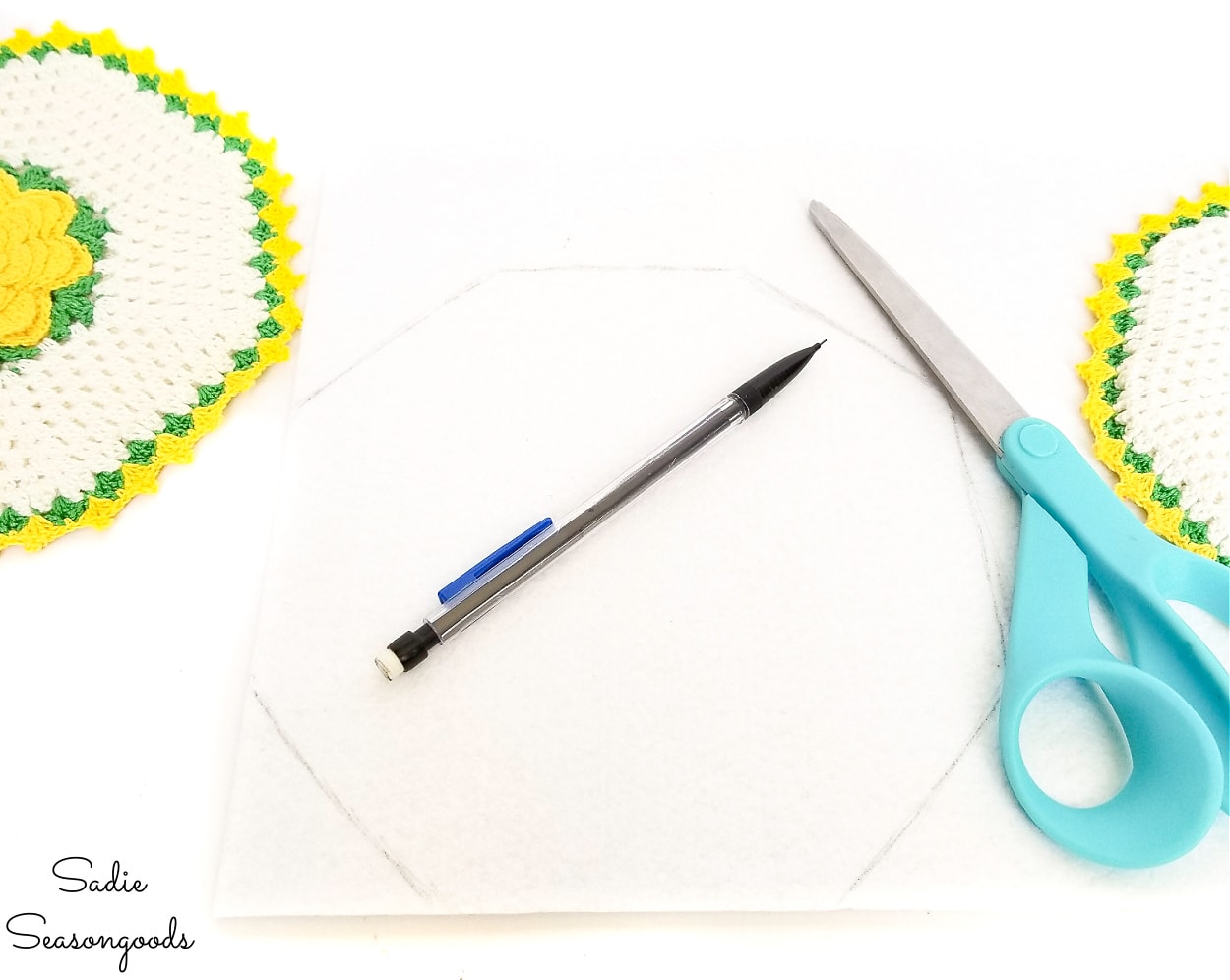 Tracing the crocheted potholders on firm interfacing
