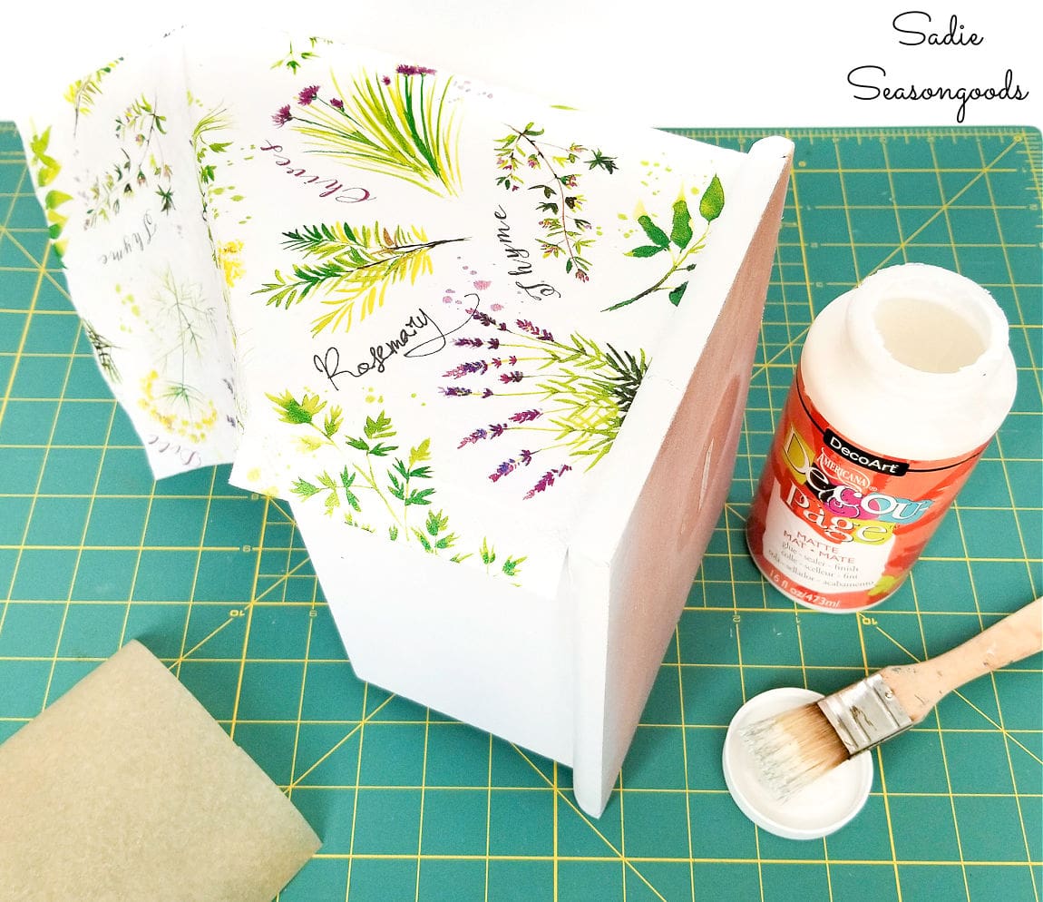 how to decoupage with paper napkins