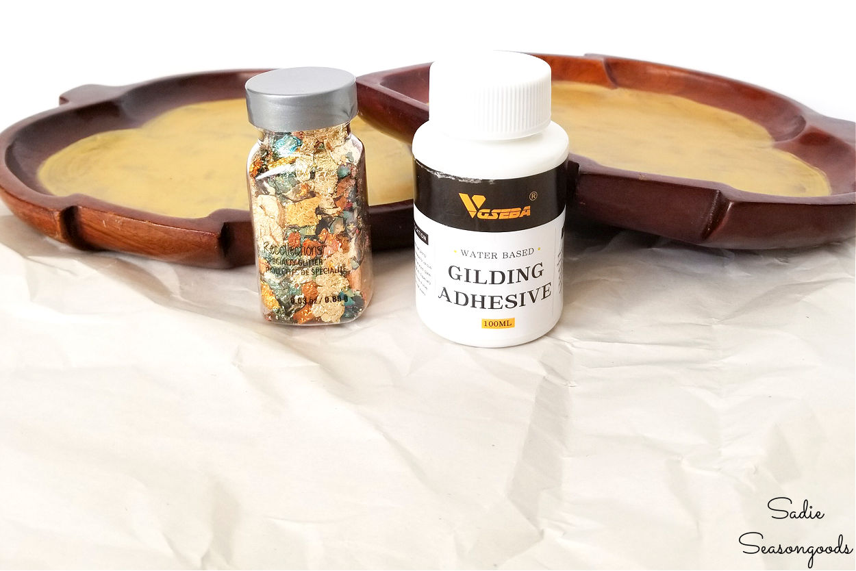 adhesive for foil flakes or gilding flakes