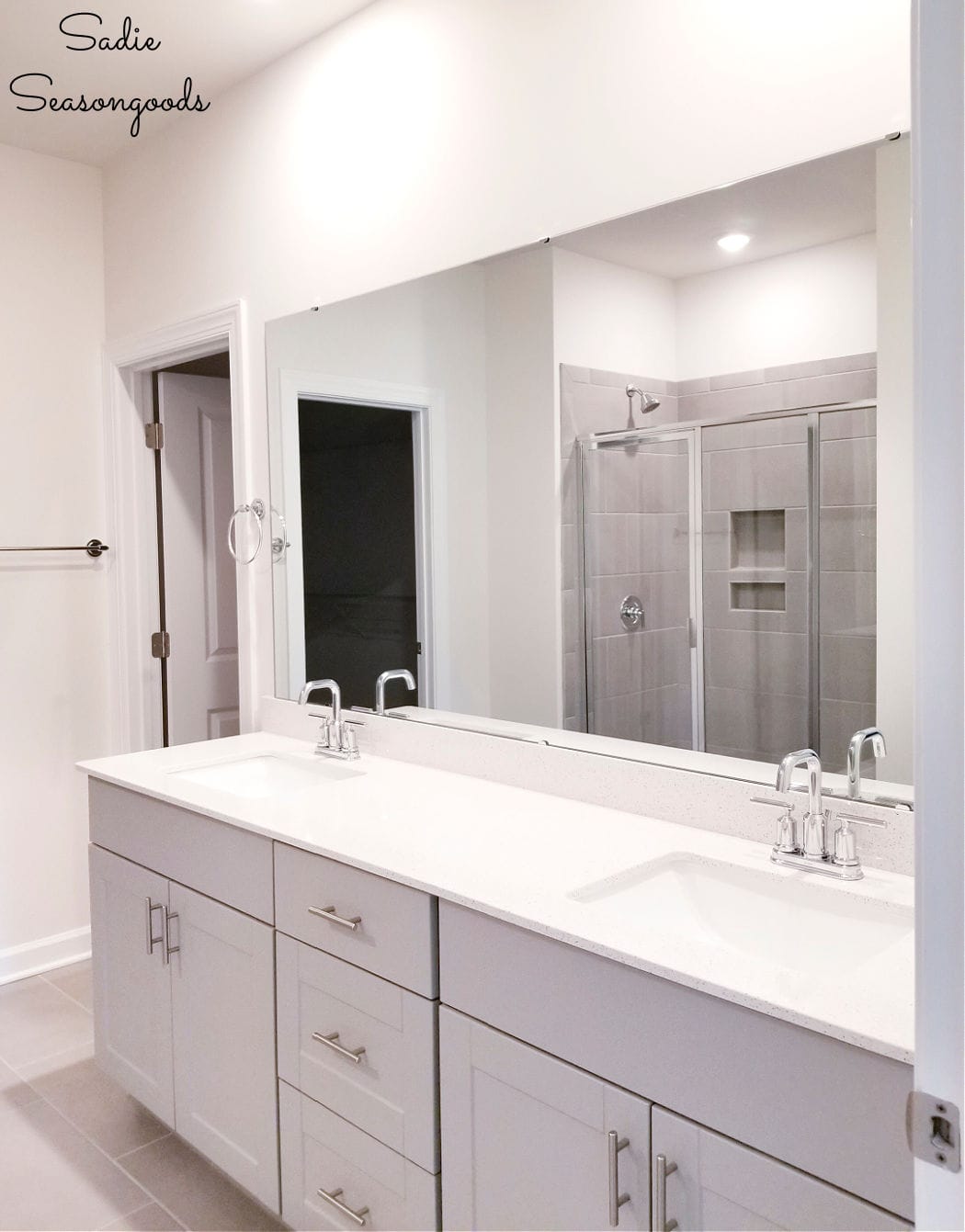 primary bathroom in grey and white