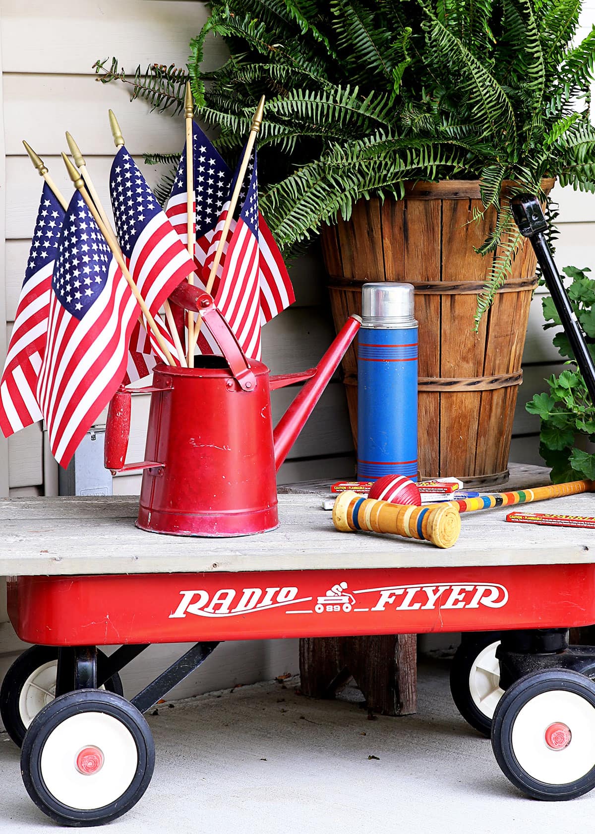 patriotic porch decor by house of hawthornes