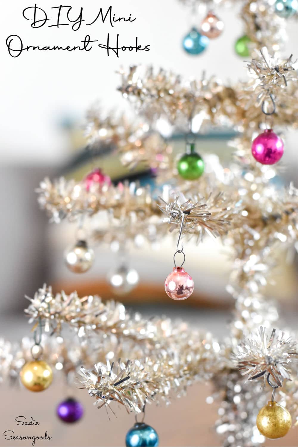 how to make christmas ornament hooks for tiny ornaments