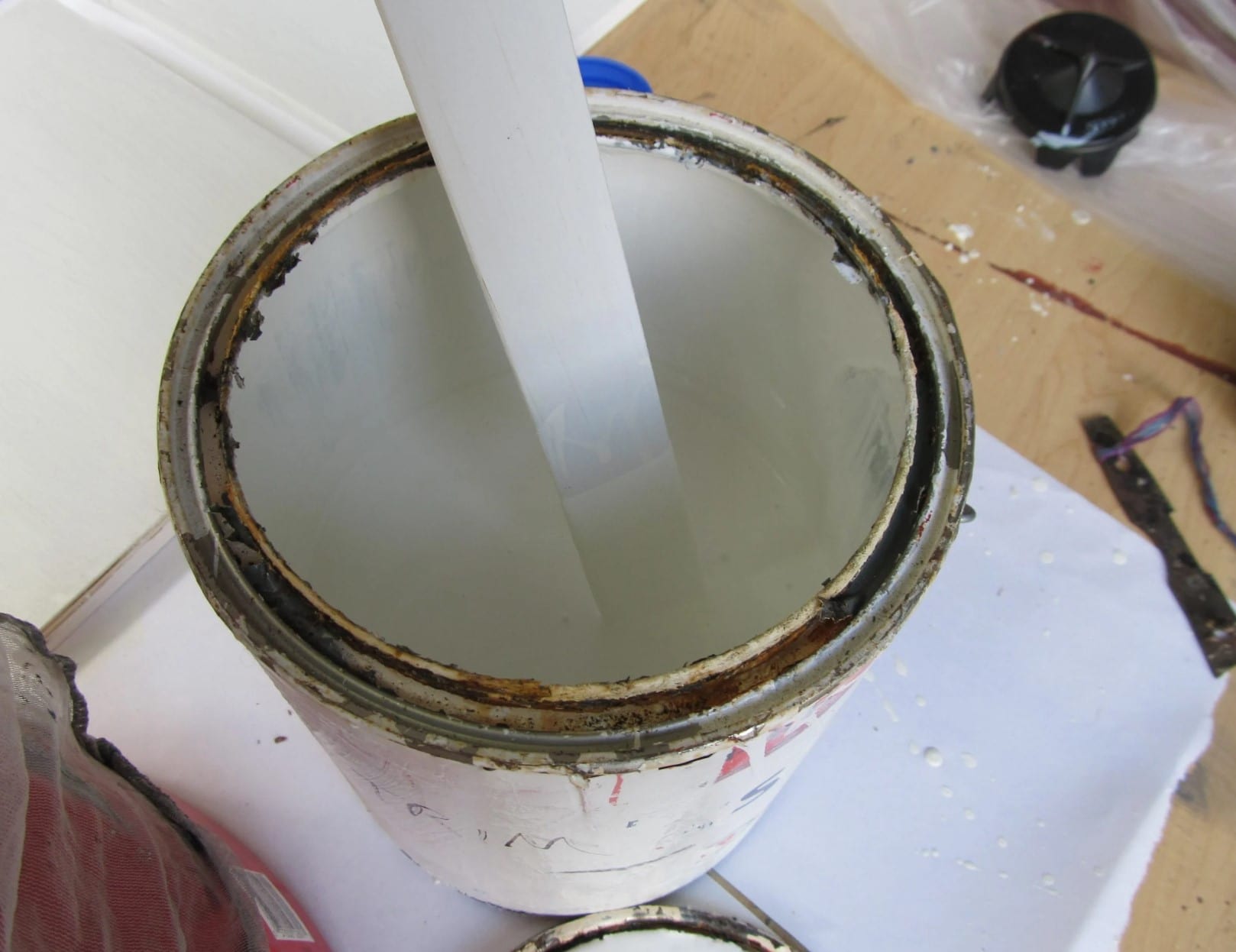 what to do about rusted paint cans