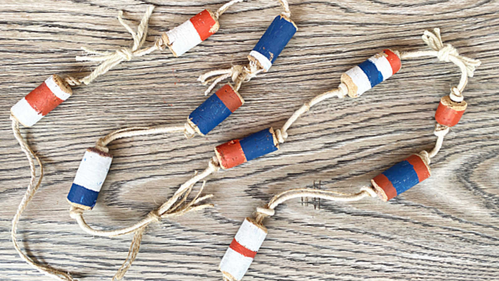 nautical garland with wine corks