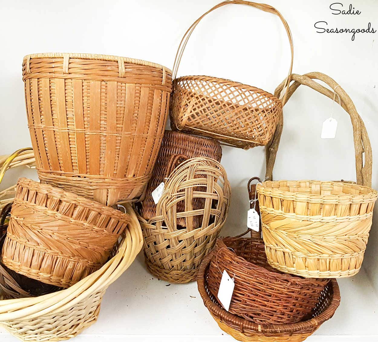 Small Wicker Fishing Basket Small Decorative Woven Basket Vintage