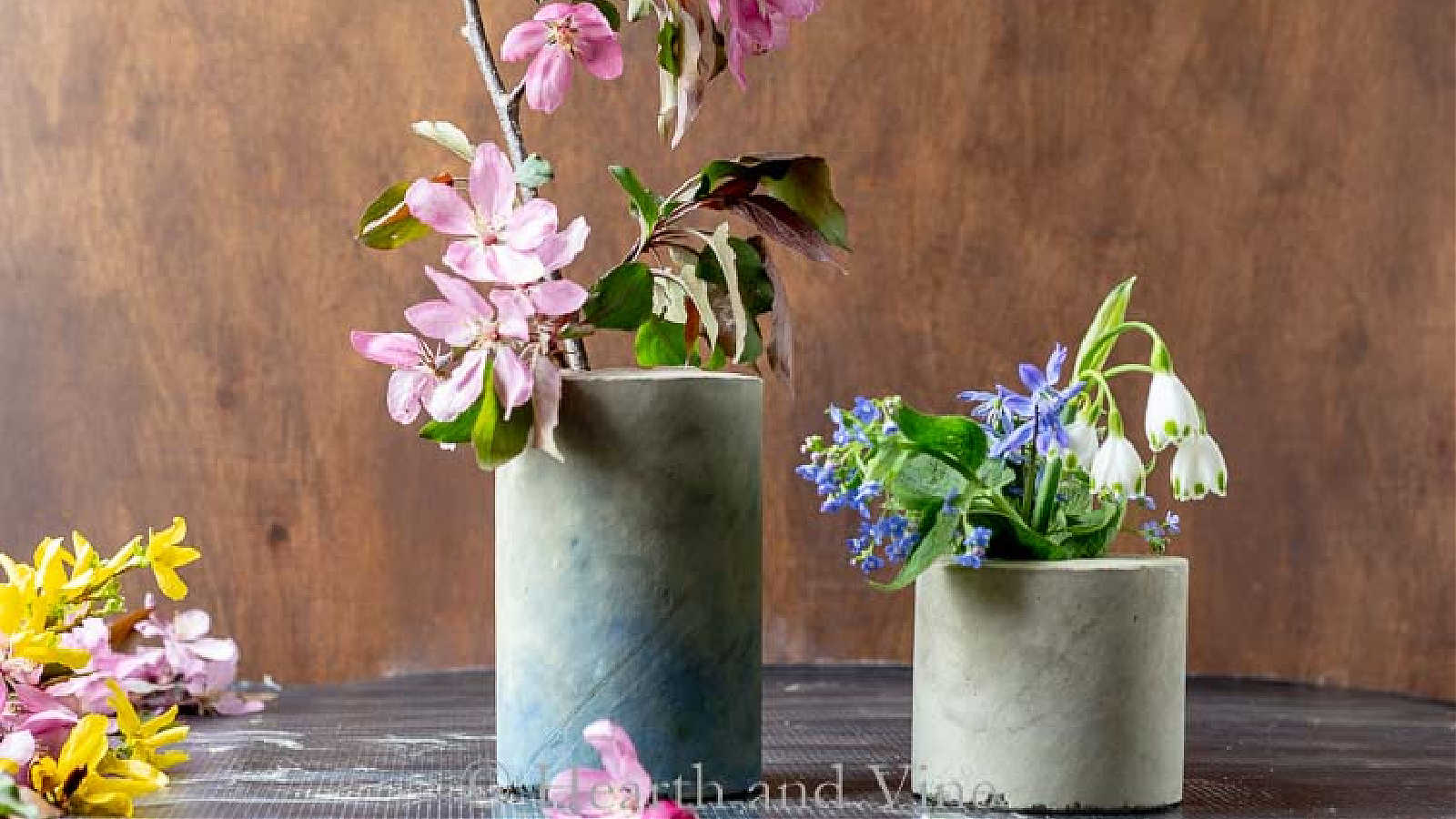 diy concrete vases