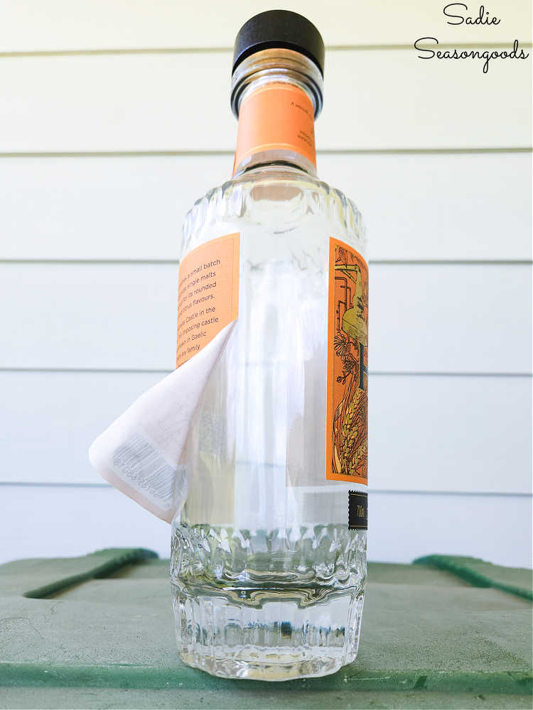 how to remove the label from a glass bottle