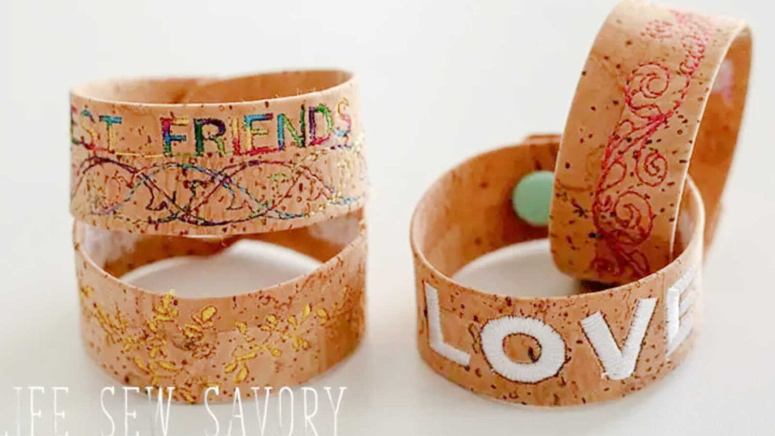 Cortex Crafts Cork Crafts: Projects with Cork Boards, Tiles, Fabric, and Coasters