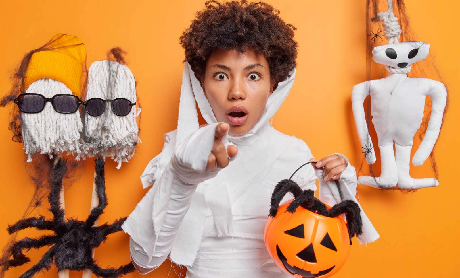 DIY Halloween Decor from the Thrift Store