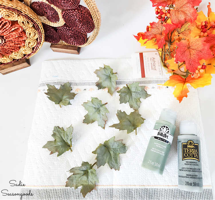 painting pumpkin leaves