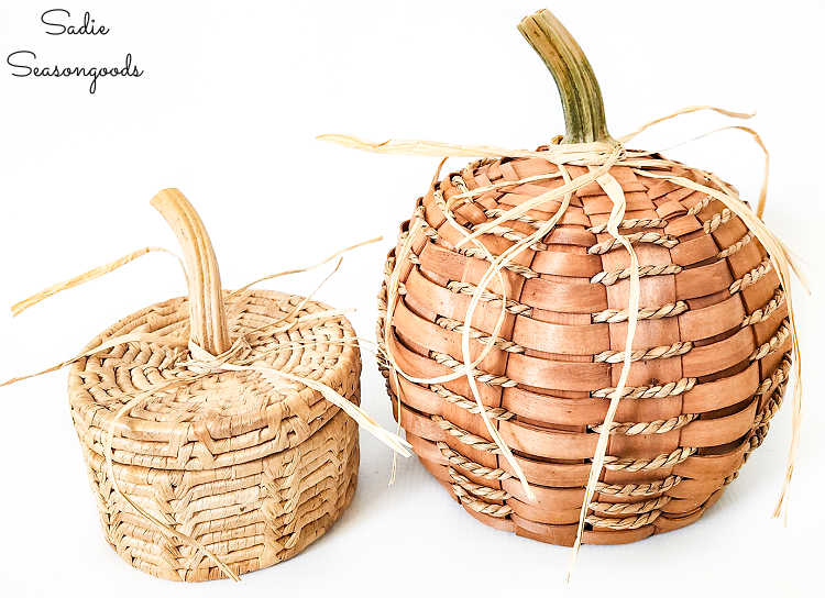 pumpkin tendrils from raffia