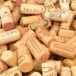 crafts with wine corks