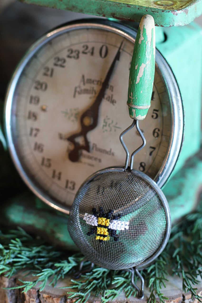 upcycle idea for a vintage strainer