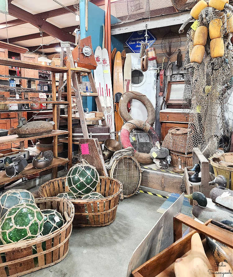 mantiques at an antique store