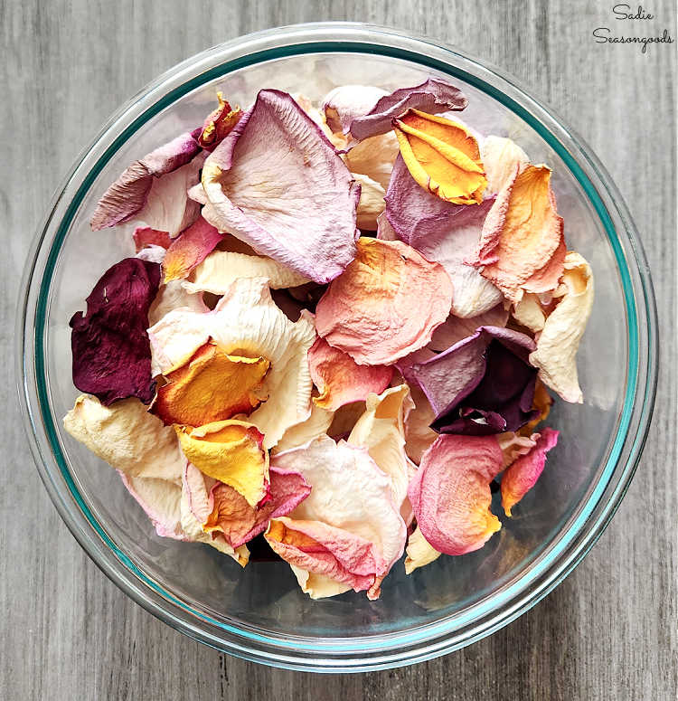 how to dry rose petals