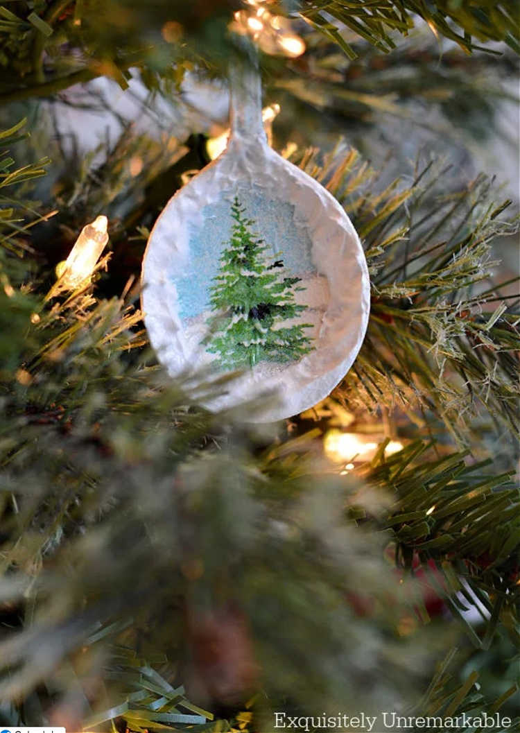 decoupaged spoon ornaments