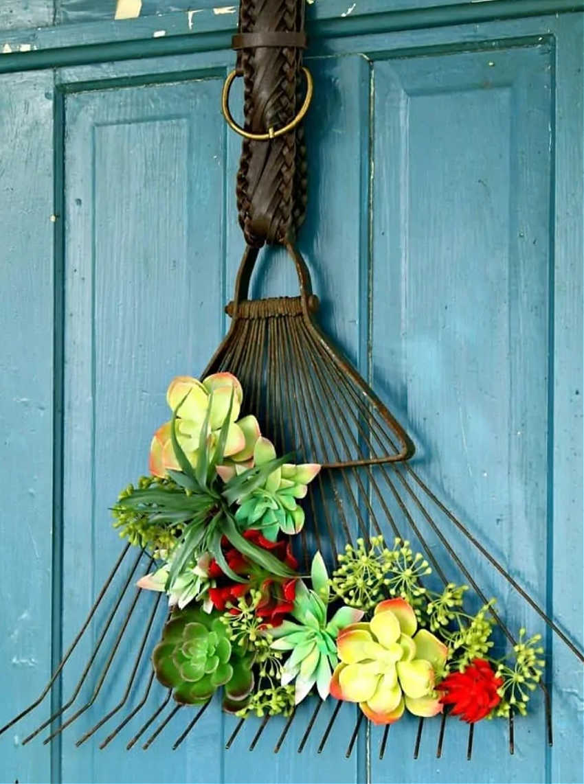 wreath hanger from a leather belt