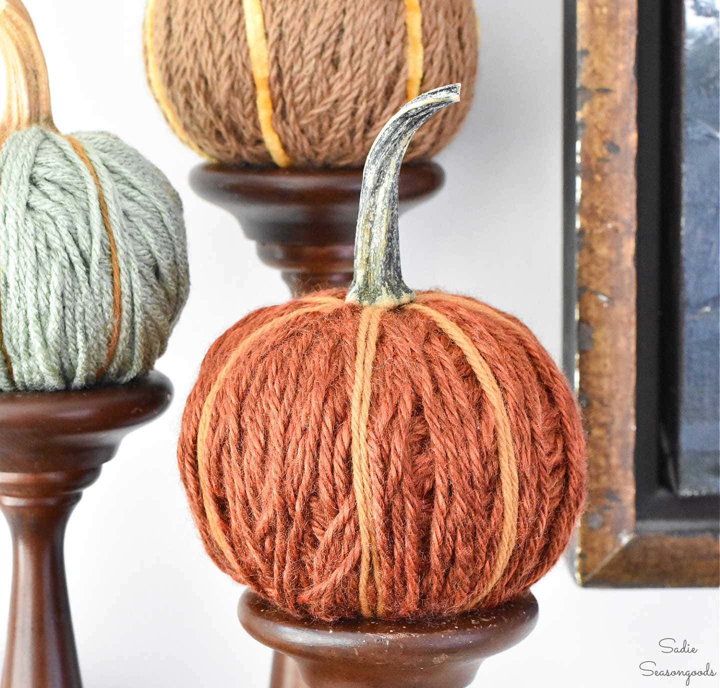 Yarn Ball Pumpkin Craft