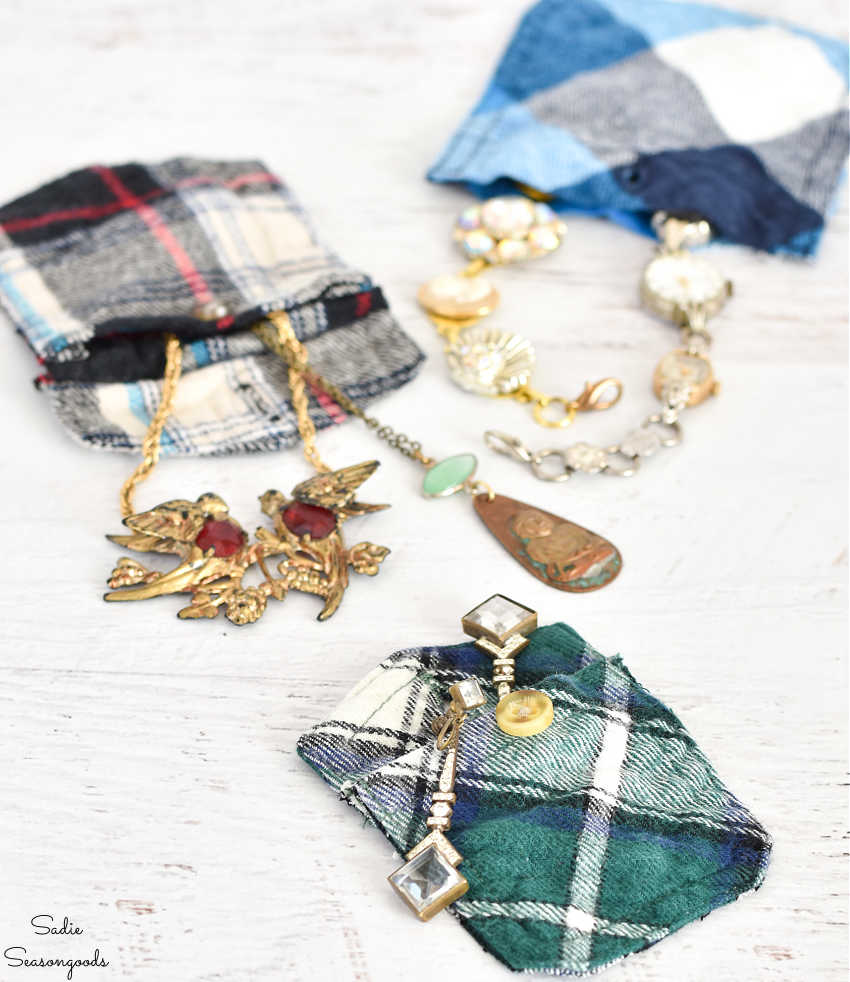 shirt pockets for holding jewelry