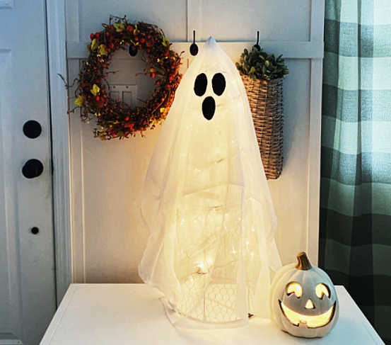 light up ghost topiary