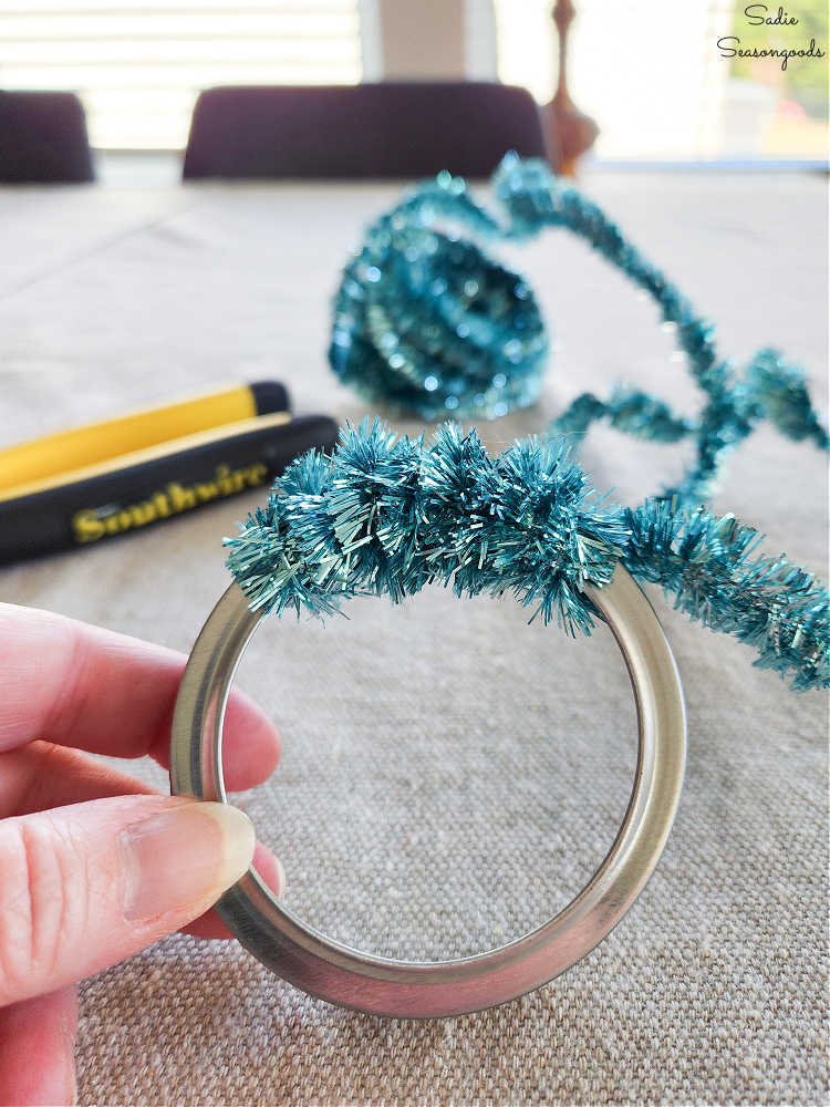 making a tinsel wreath christmas ornament