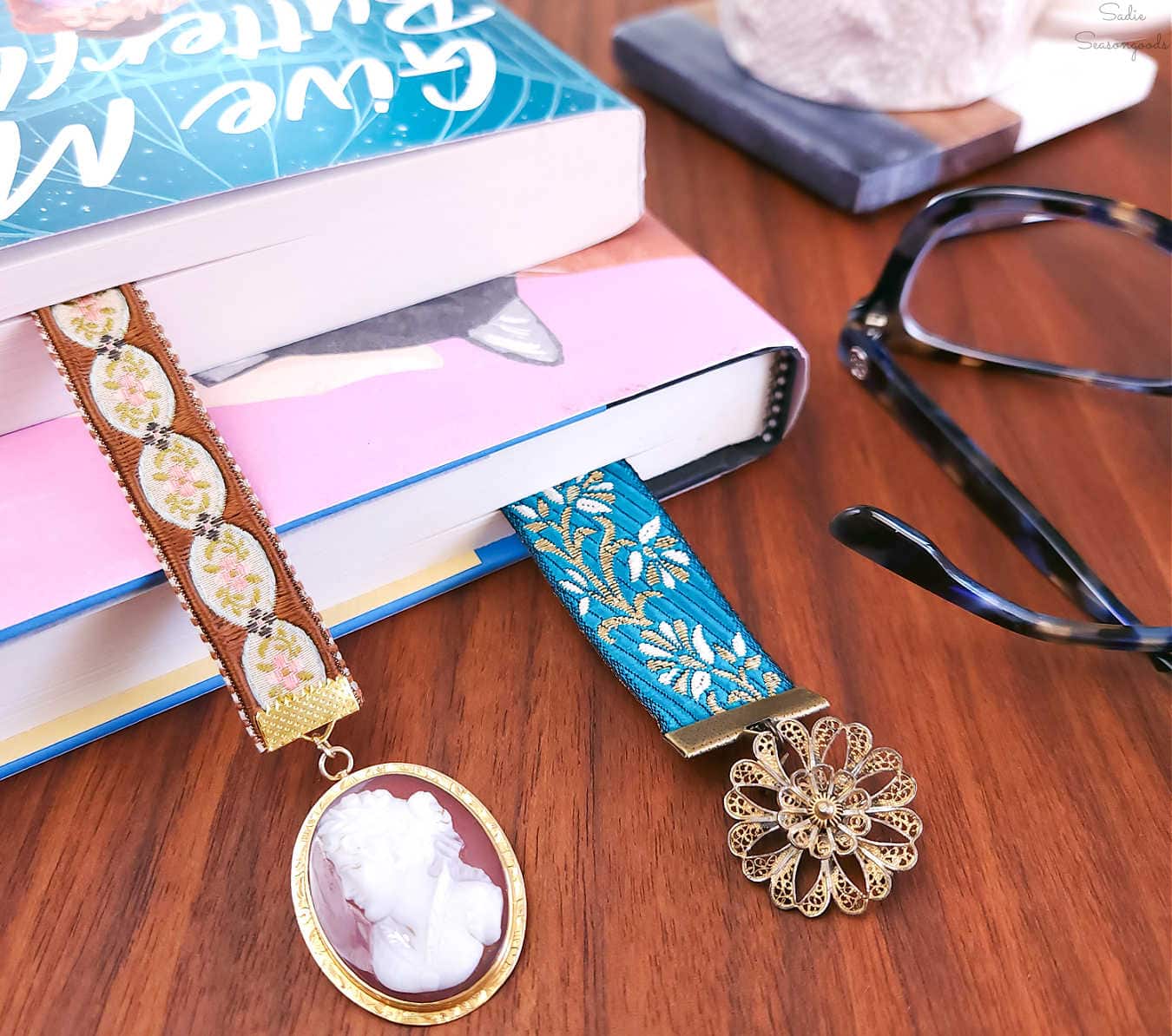 How to Make Ribbon Bookmarks with Old Costume Jewelry