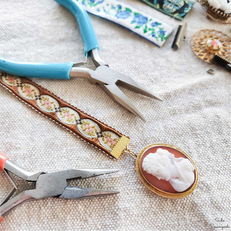 how to make ribbon bookmarks with old costume jewelry