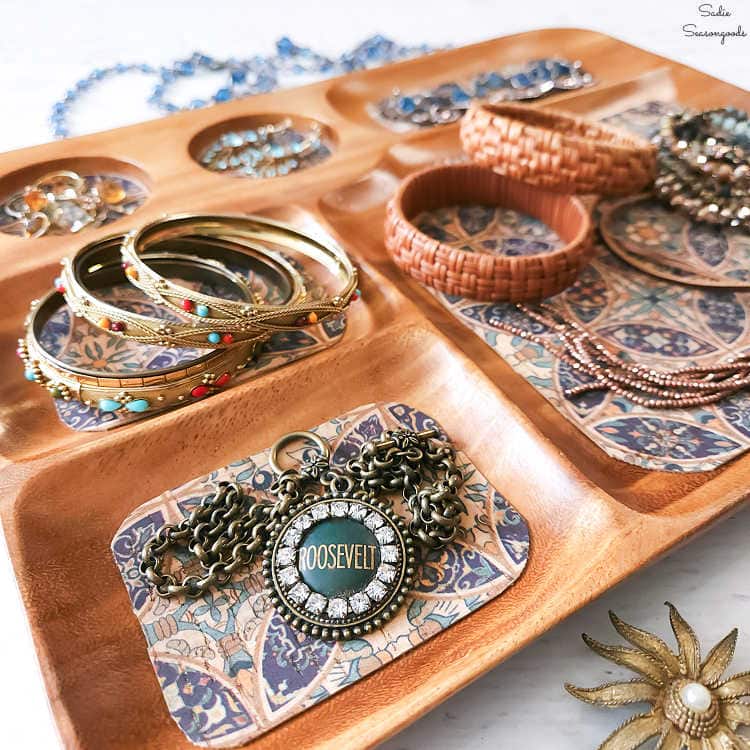 wood jewelry tray with cork lining