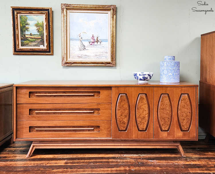 vintage dresser by young manufacturing