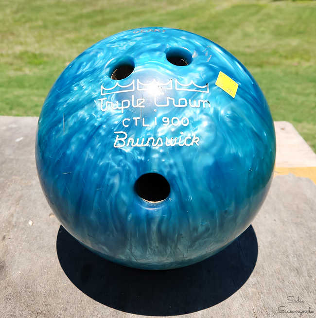how to make a diy gazing ball from a bowling ball