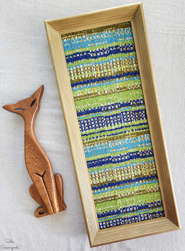 retro fabric background for an atomic cat wall hanger